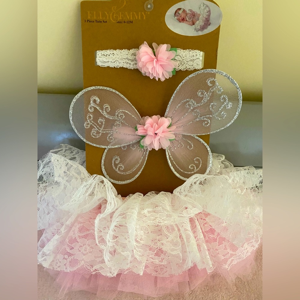 NWT Picture  Ready 3 piece tutu baby photo props